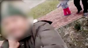 [VIDEO] Agresywni dziadkowie więzią w patologicznych warunkach w Grodzisku Mazoweckim 4-letnią Nadię i 6-letniego Huberta! Sądy milczą!