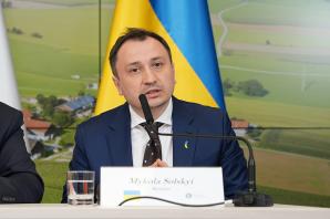 Czterostronne rozmowy na temat pomocy Ukrainie. Spotkanie ministrów rolnictwa Polski, Ukrainy, USA