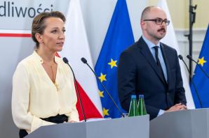 [VIDEO] Prezentacja pierwszego raportu Komisji ds. represji wobec społeczeństwa obywatelskiego w mediach publicznych (2015-2023)
