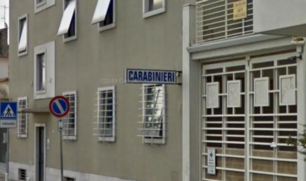 I Carabinieri del comune di Marcianise vicino Napoli vogliono aiutare un polacco ferito per 30mila euro o no?